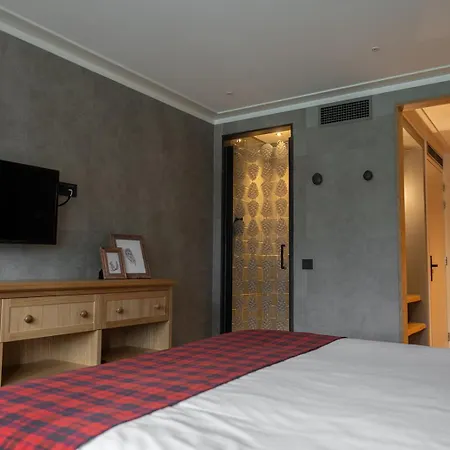 Отель Badhotel 3*