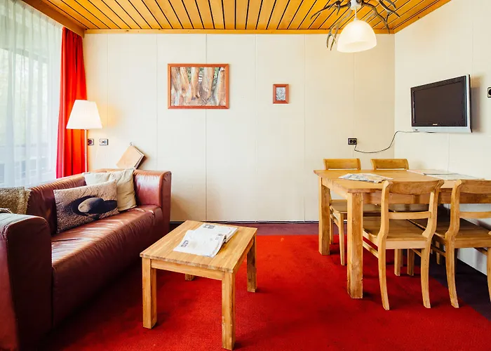 فندق Badhotel 3*